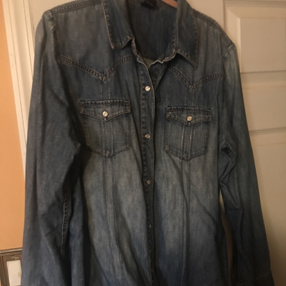 Gap denim shirt